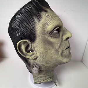 Vintage Frankenstein Full Mask MONSTERS Universal Studios Green Trick Or Treat